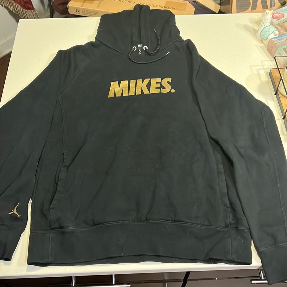 Mikes Jordan Hoodie